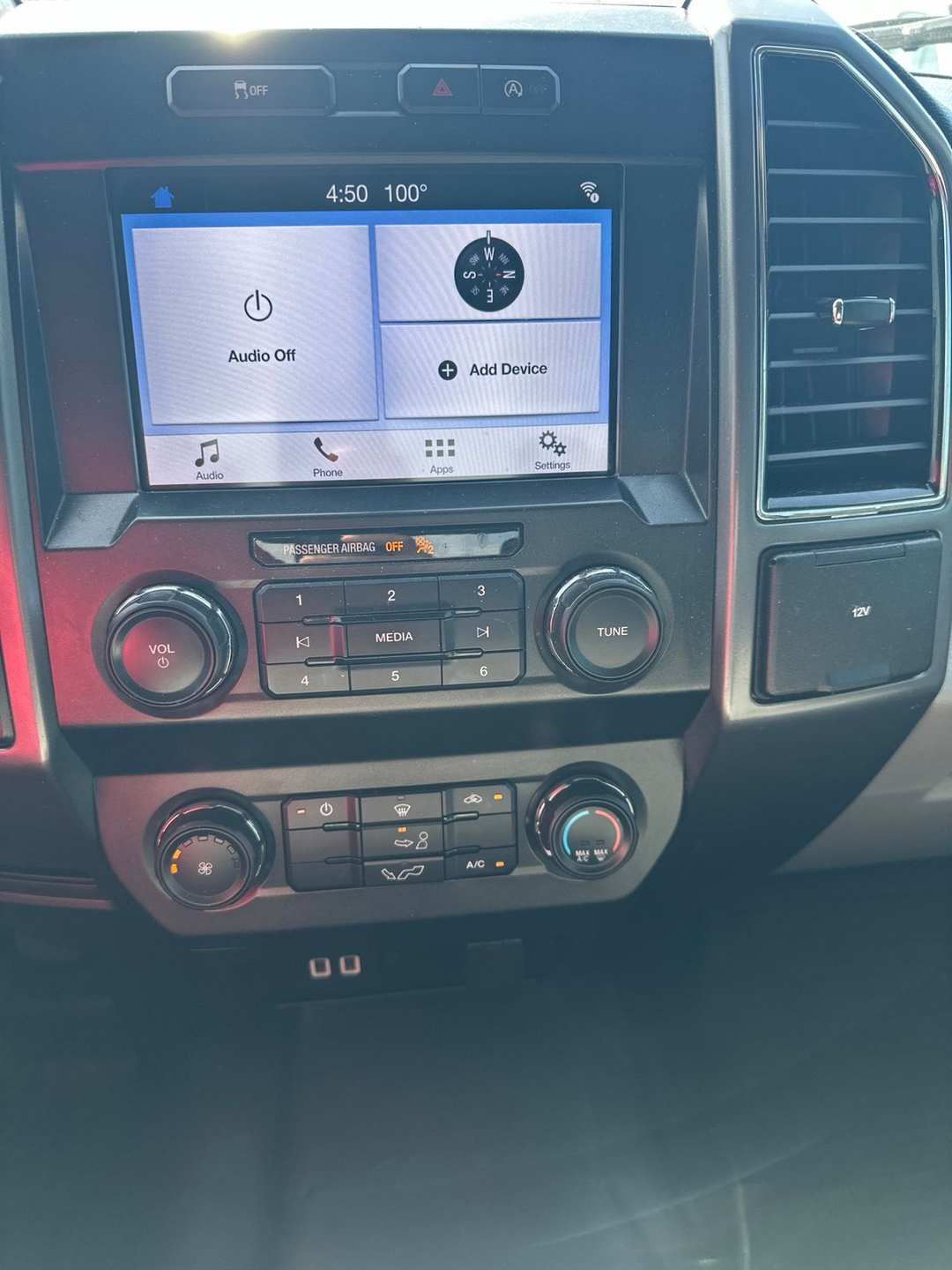 2019 Ford F-150 - Image 4