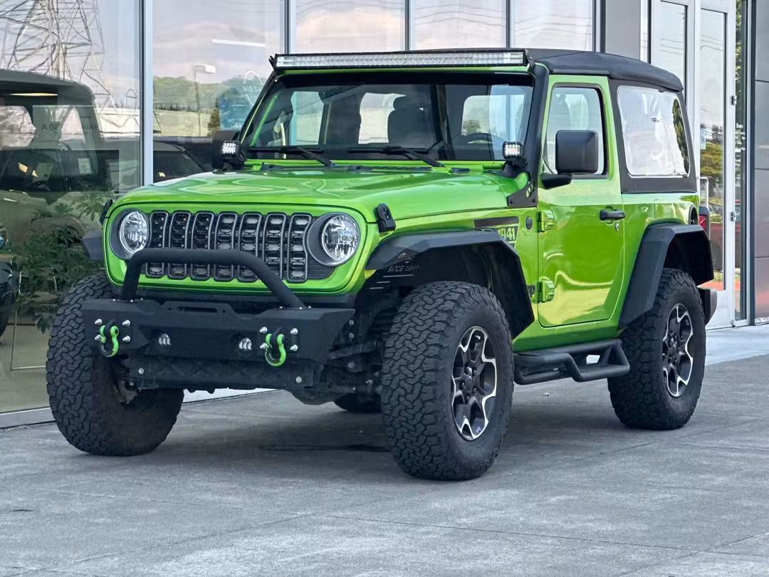 2025 Jeep Wrangler Sport - Image 7