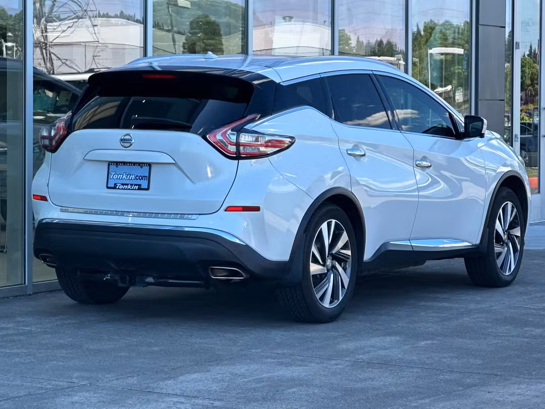 2015 Nissan Murano Platinum - Image 3