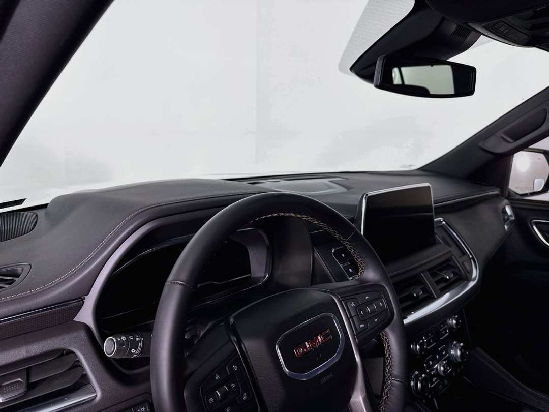 2024 GMC Yukon AT4 - Image 7