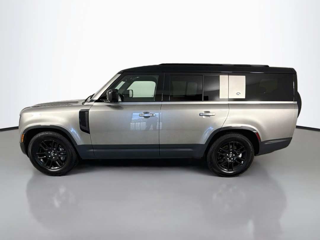 2024 Land Rover Defender 130 S - Image 2