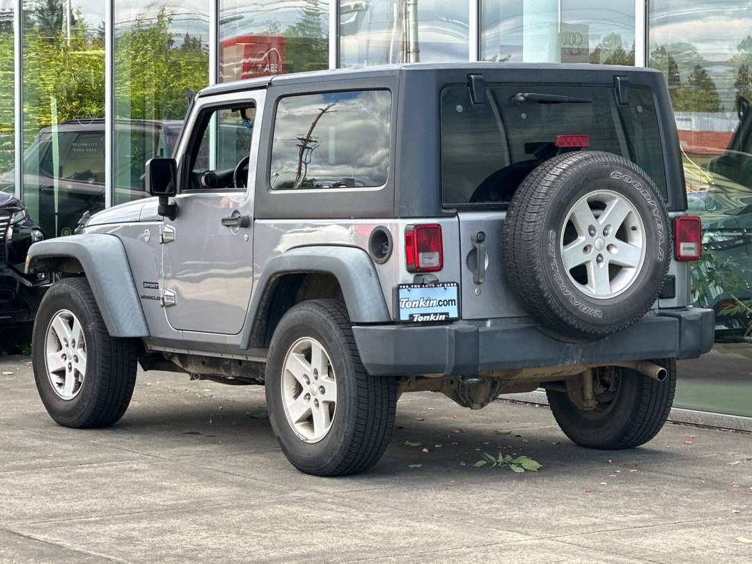 2016 Jeep Wrangler Sport - Image 5
