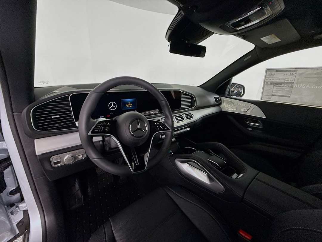 2026 Mercedes-Benz GLE 450 - Image 7