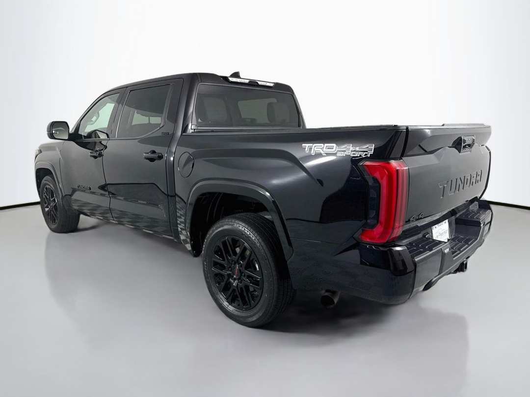 2023 Toyota Tundra SR5 - Image 5