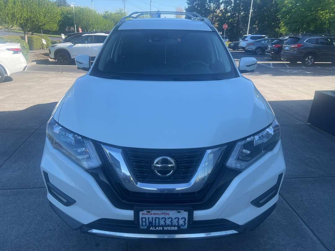 2020 Nissan Rogue SL - Image 2