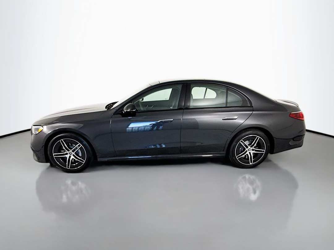 2026 Mercedes-Benz E-Class E 450 - Image 3