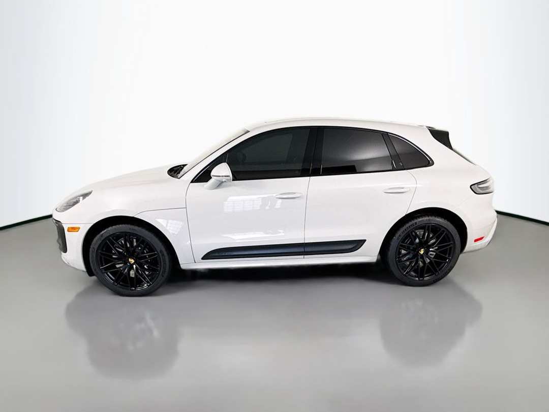 2023 Porsche Macan GTS - Image 3