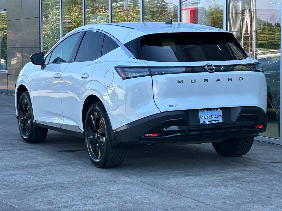 2025 Nissan Murano SV - Image 5