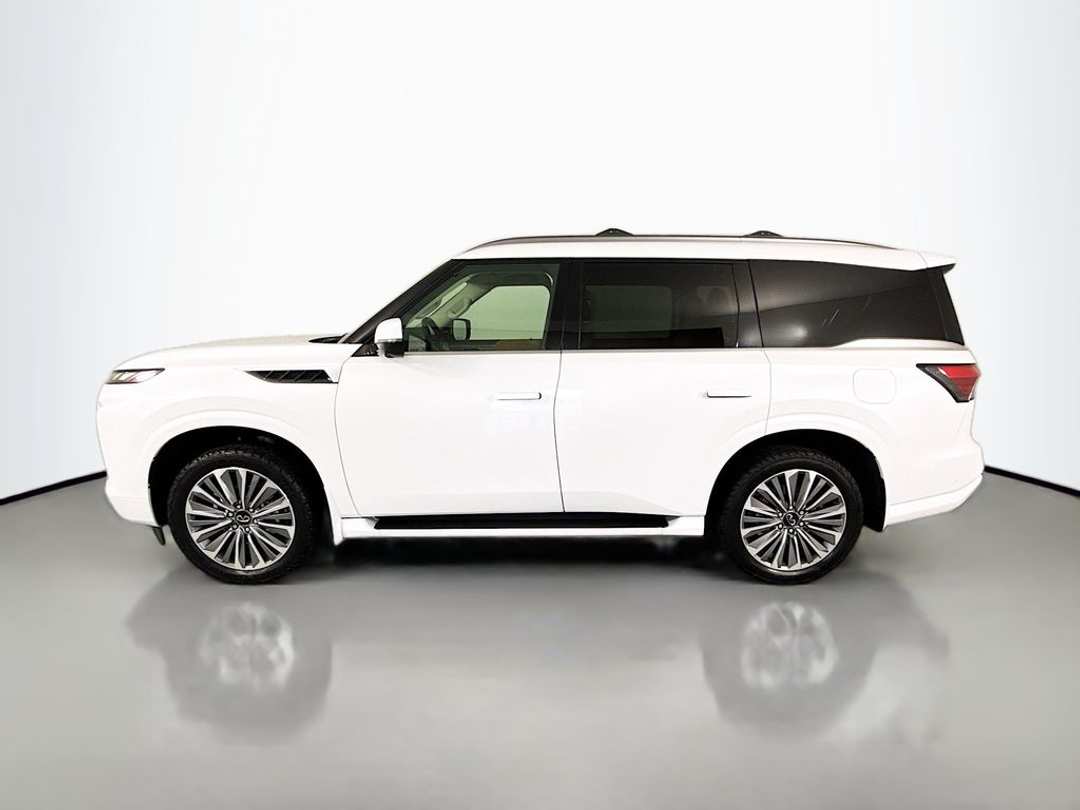 2025 INFINITI Qx80 LUXE - Image 3