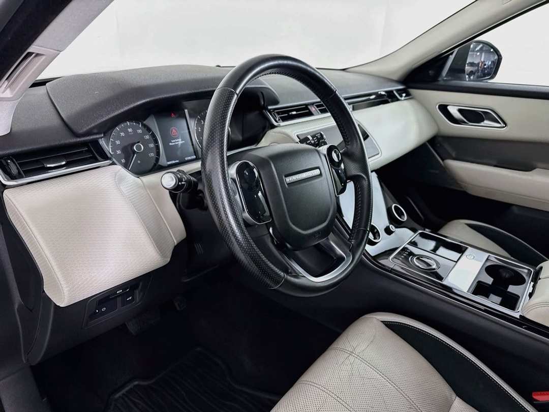 2018 Land Rover Range Rover Velar S - Image 7
