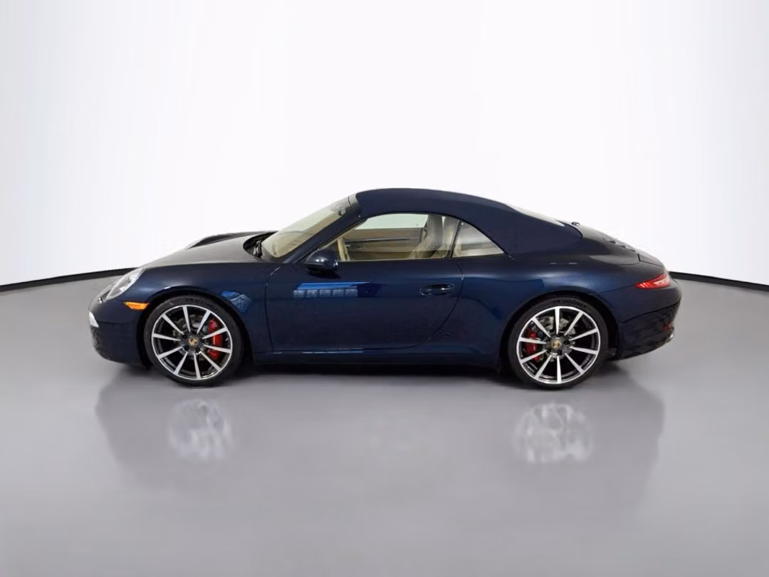 2014 Porsche 911 - Image 2