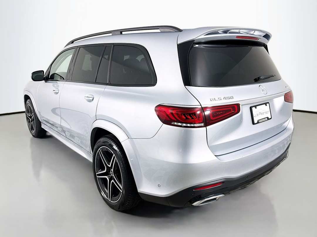 2022 Mercedes-Benz GLS 450 - Image 5