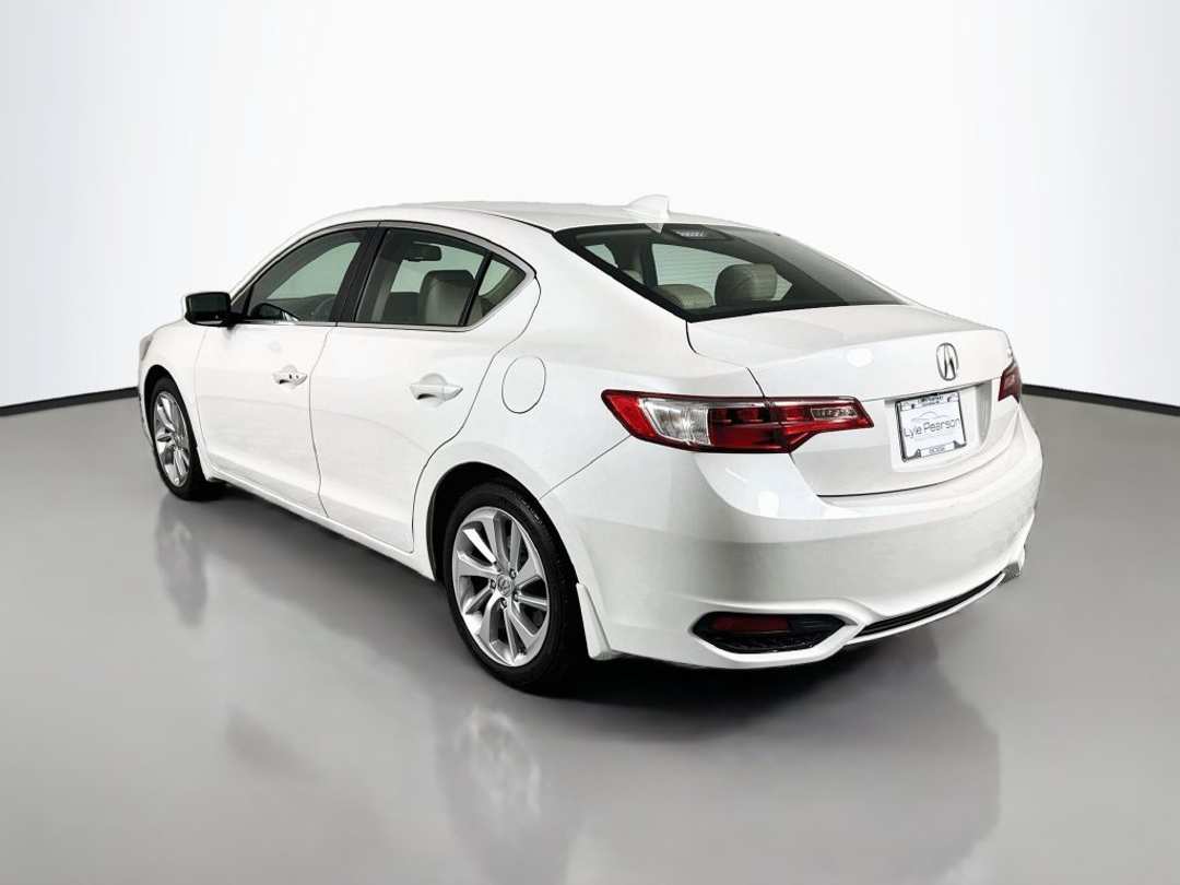 2017 Acura Ilx Premium Package - Image 3