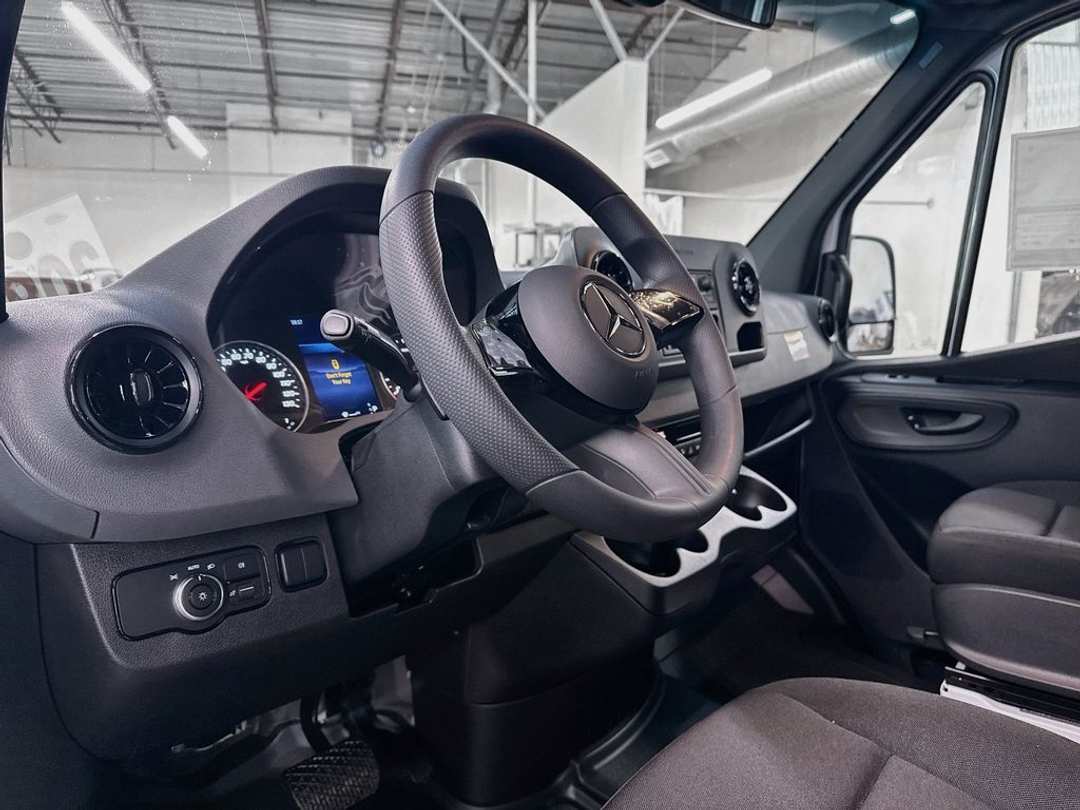 2026 Mercedes-Benz Sprinter 2500 - Image 7