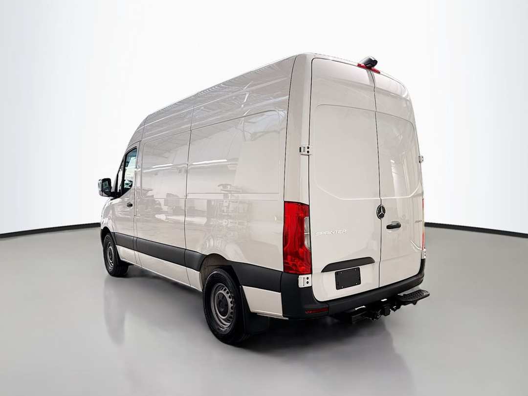 2026 Mercedes-Benz Sprinter 2500 - Image 5
