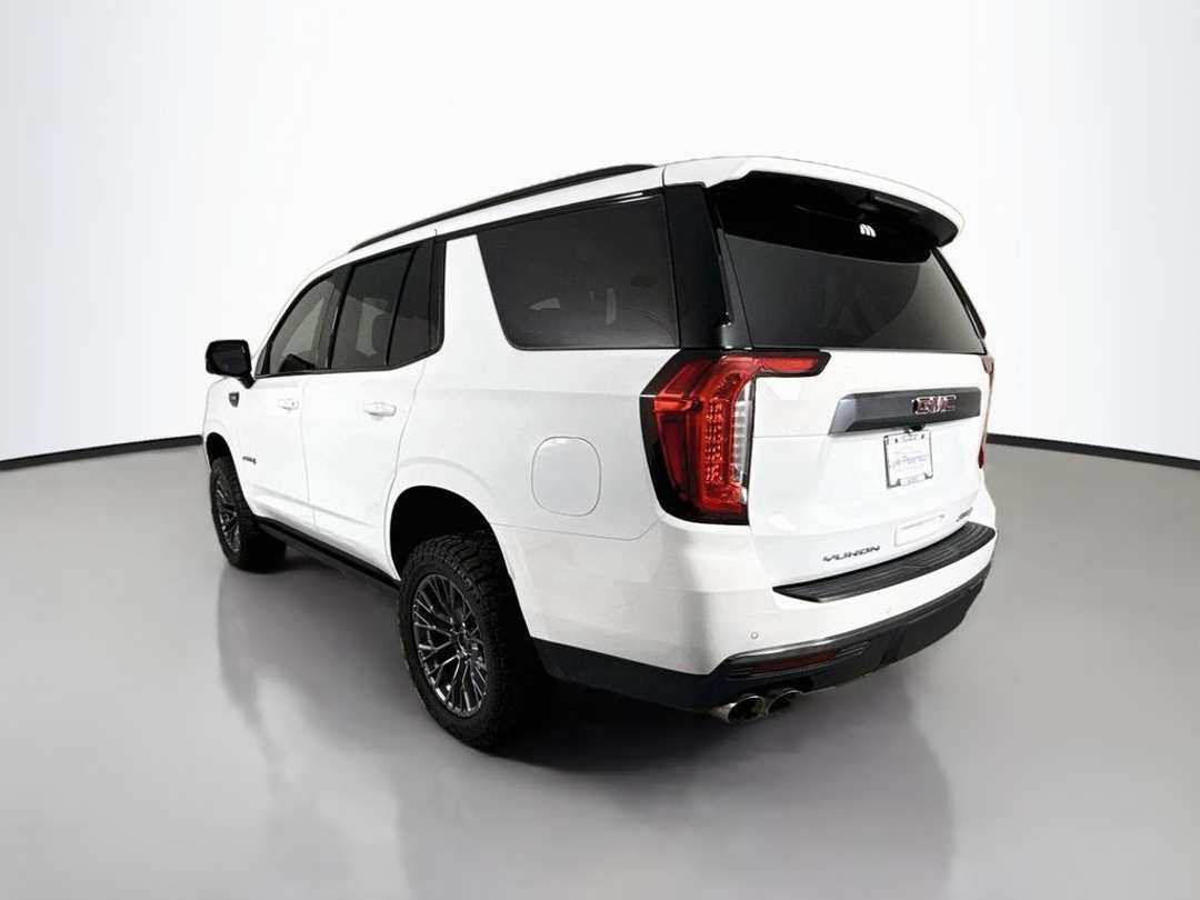 2024 GMC Yukon AT4 - Image 5