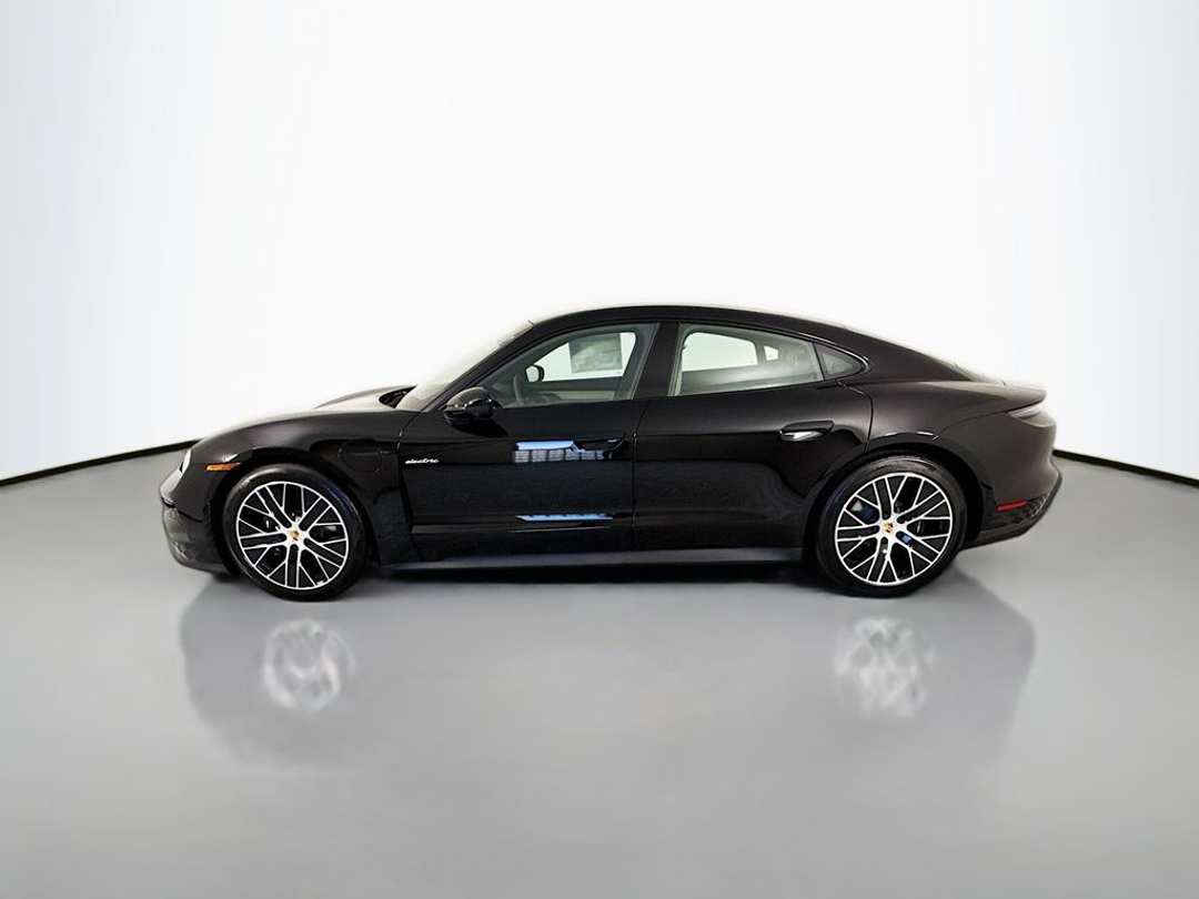 2025 Porsche Taycan 4 - Image 3