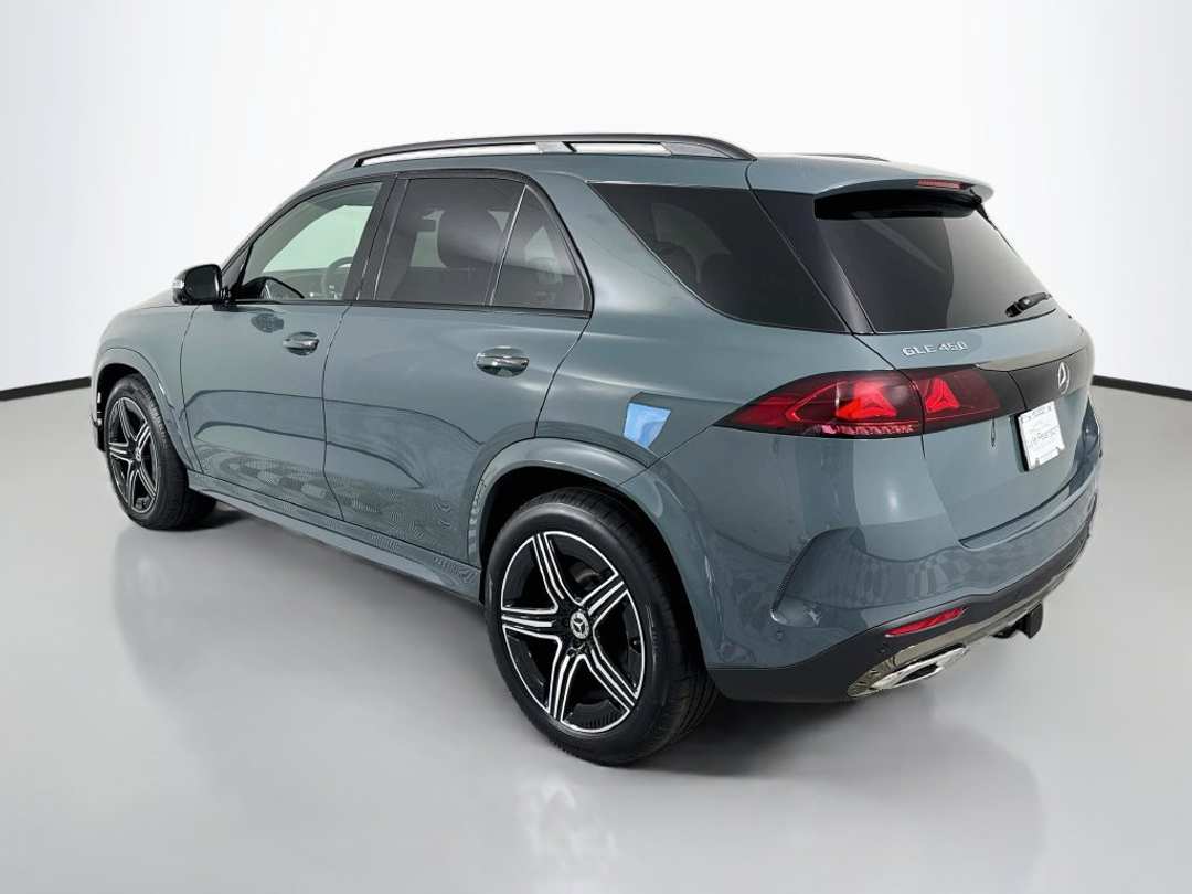 2027 Mercedes-Benz GLE 450 - Image 3