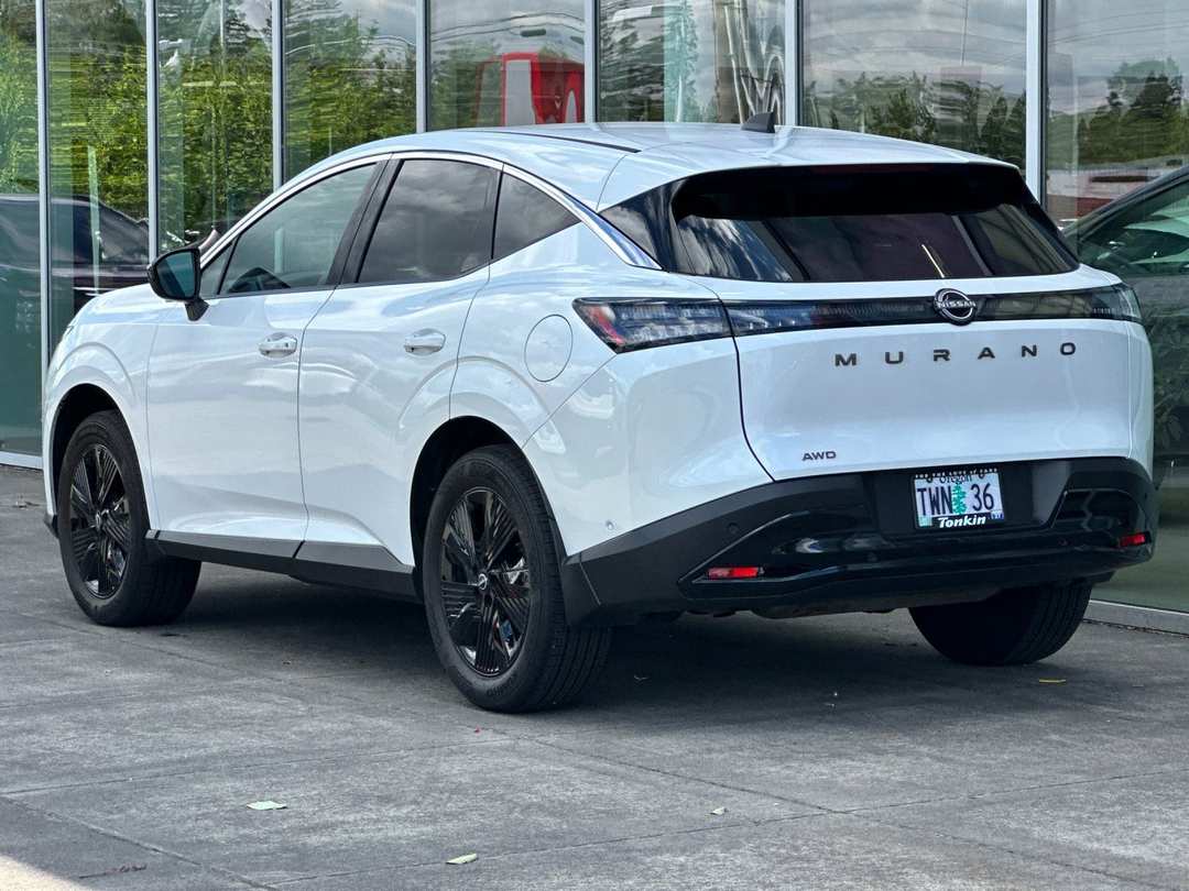 2025 Nissan Murano SV - Image 5