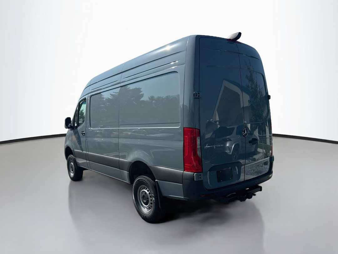 2026 Mercedes-Benz Sprinter 2500 Cargo 144 WB - Image 5