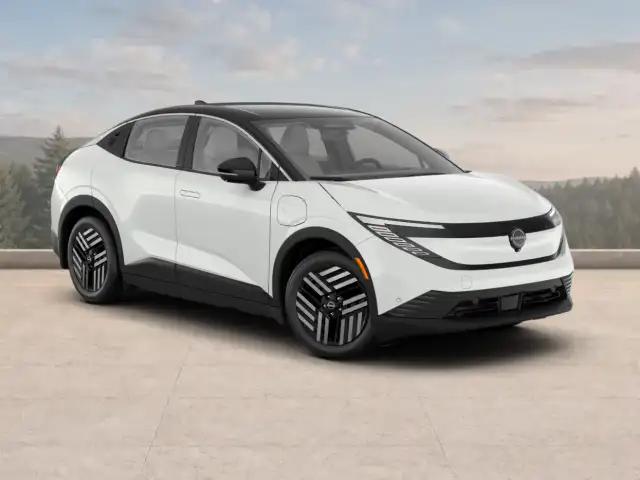 In Transit 2026 Nissan LEAF SV+