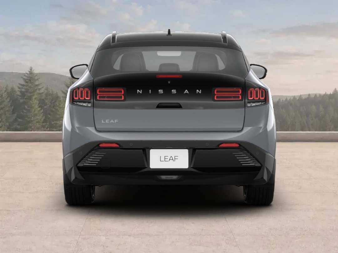 2026 Nissan LEAF PLATINUM+ - Image 6