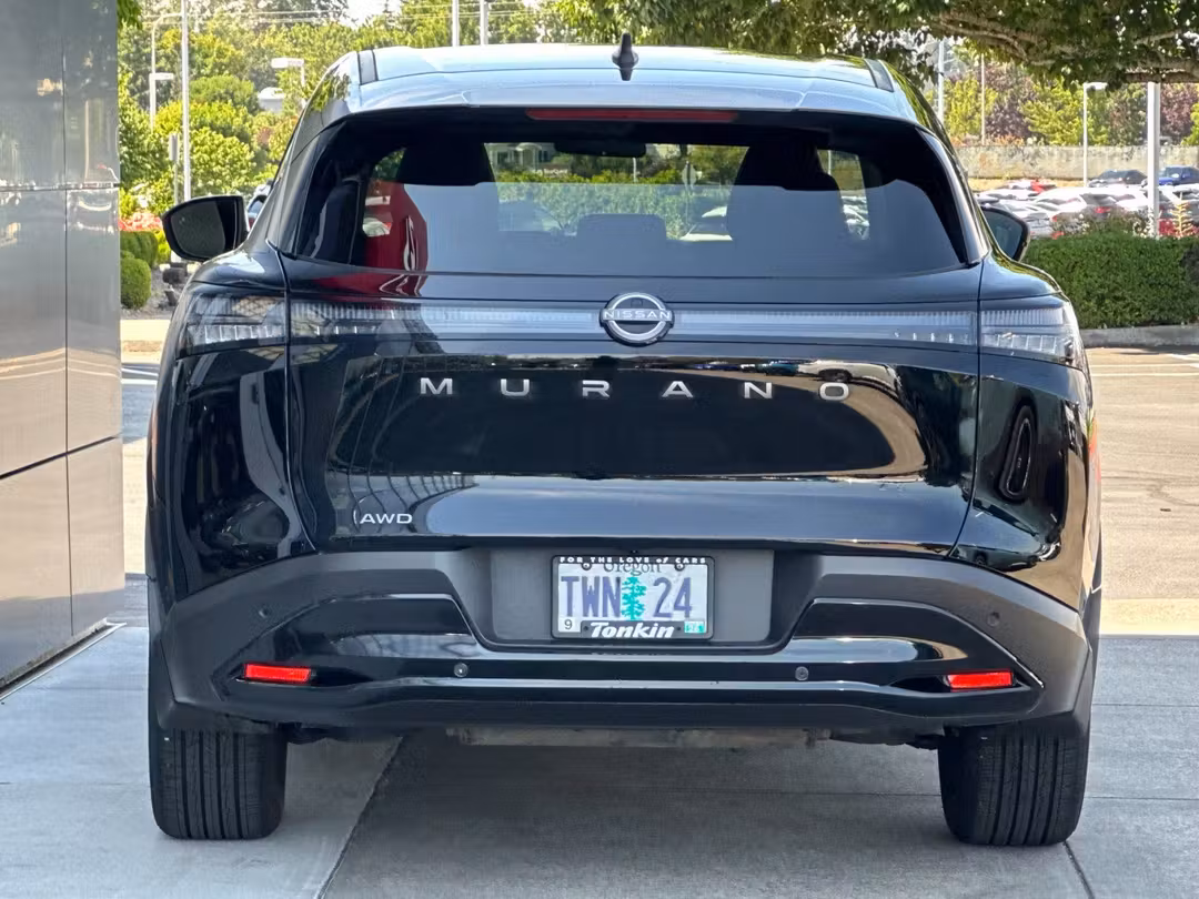 2025 Nissan Murano SV - Image 4