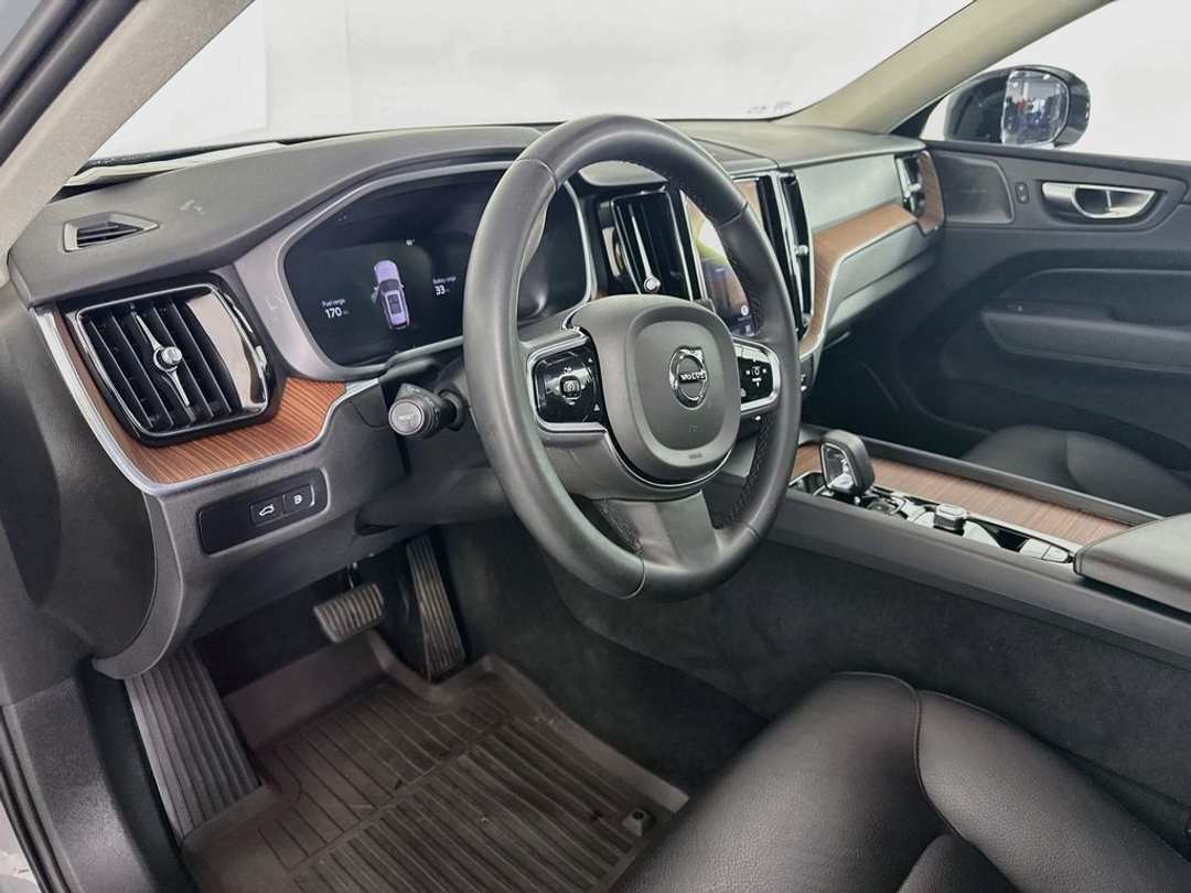 2024 Volvo Xc60 Recharge Plug-In Hybrid T8 Plus Dark Theme - Image 7