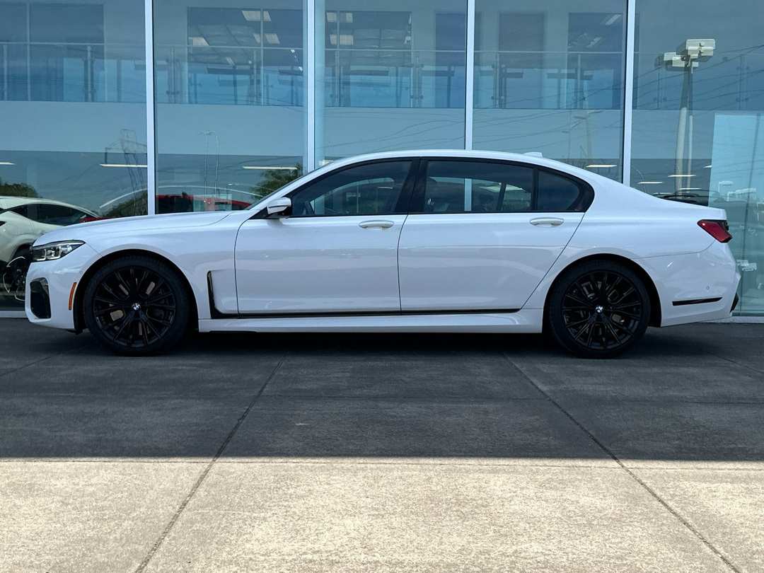 2020 BMW 7 Series 750i xDrive - Image 6