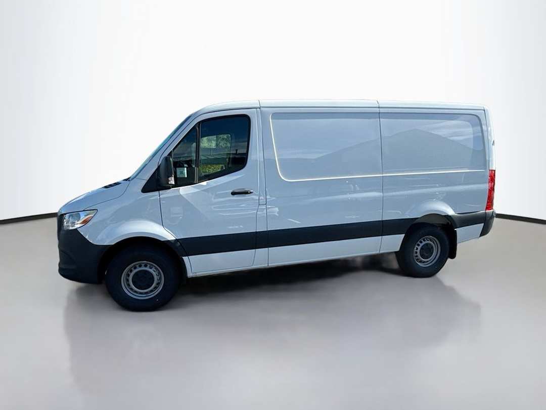 2026 Mercedes-Benz Sprinter 2500 - Image 3