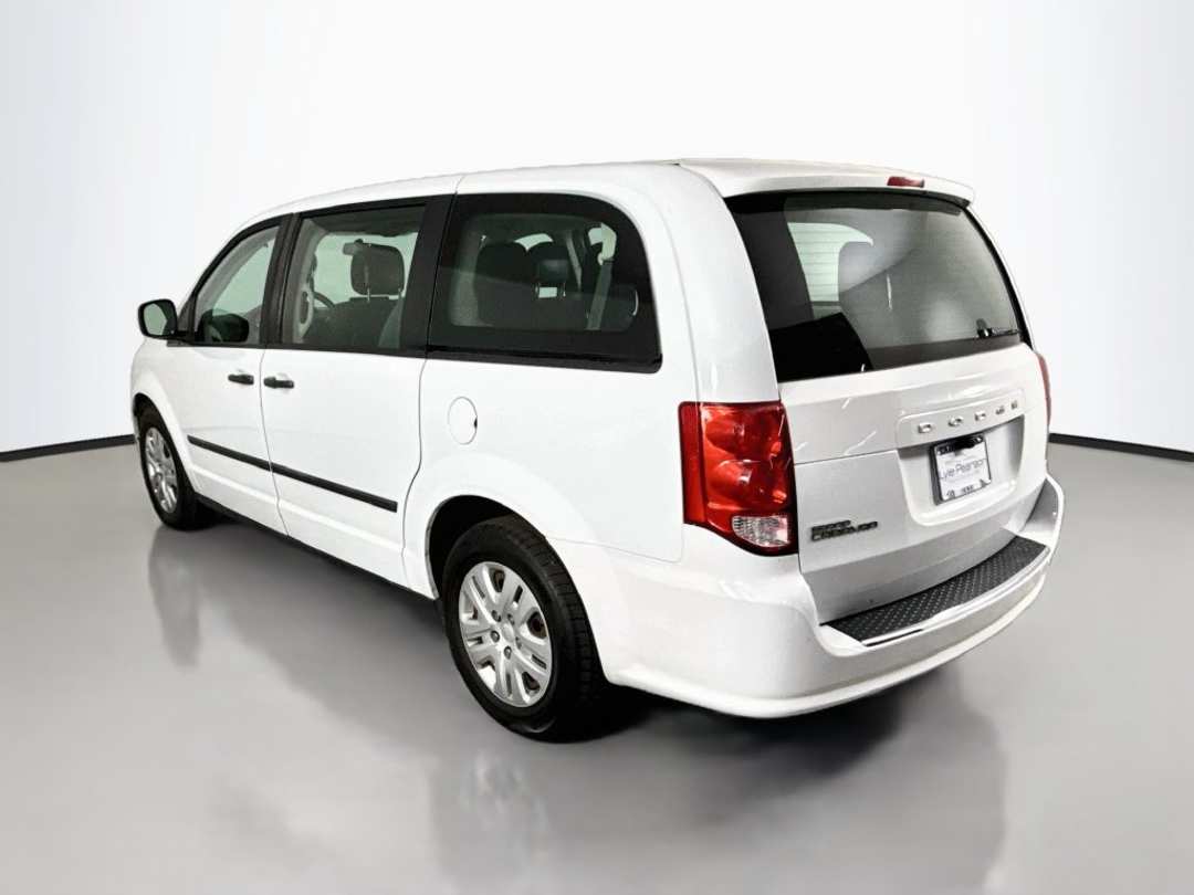 2014 Dodge Grand Caravan AVP - Image 3