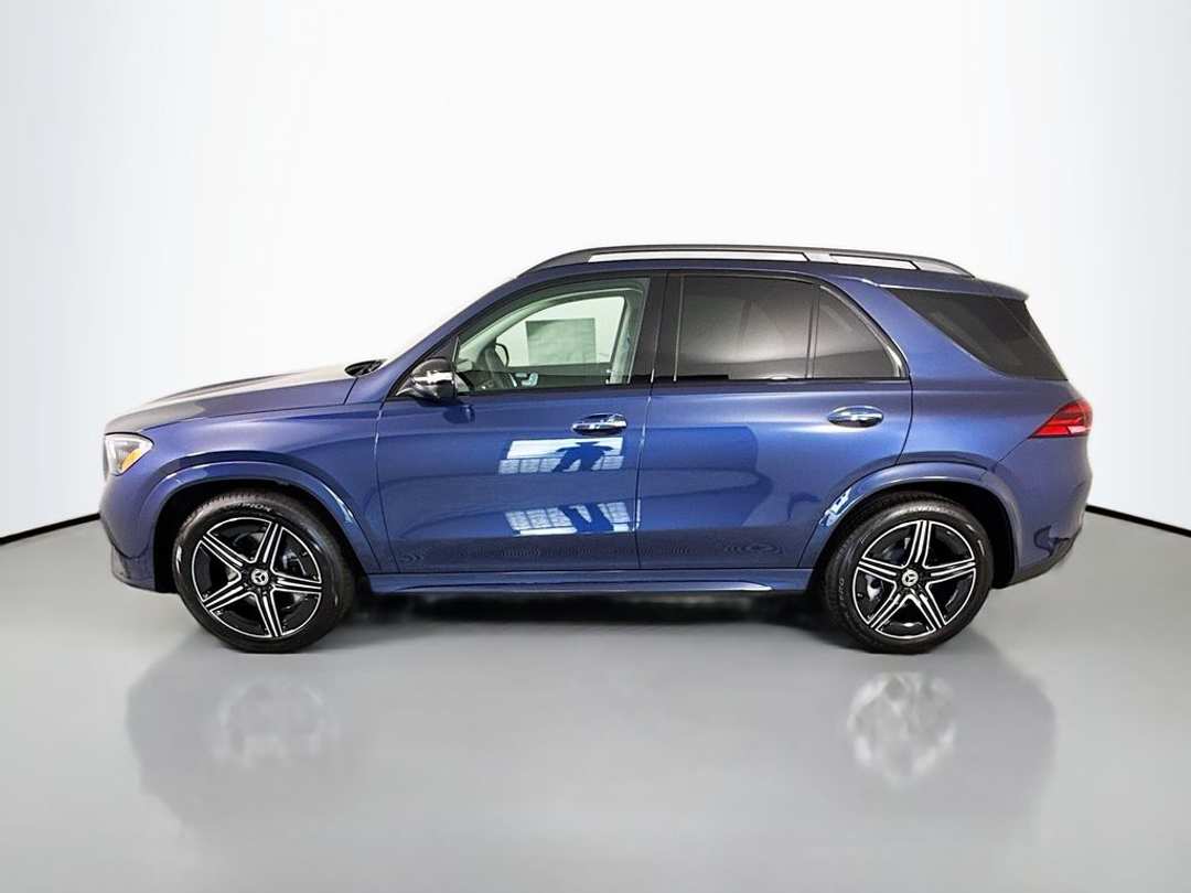2026 Mercedes-Benz GLE 350 - Image 3