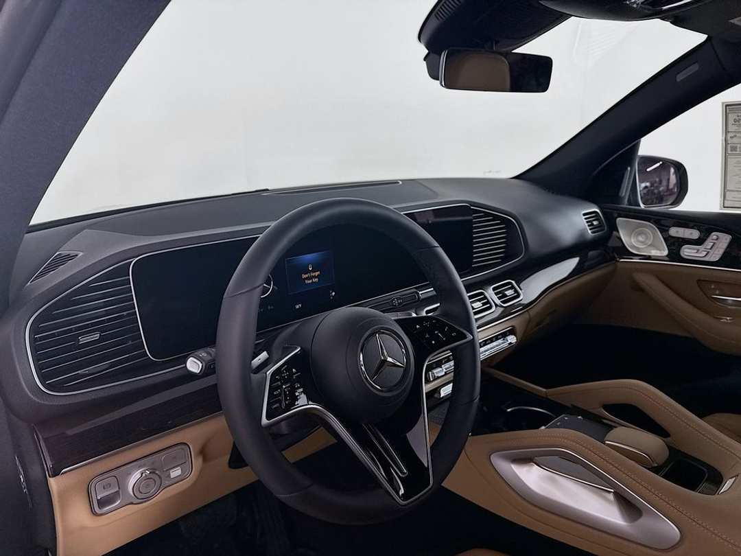 2026 Mercedes-Benz GLE 350 - Image 7