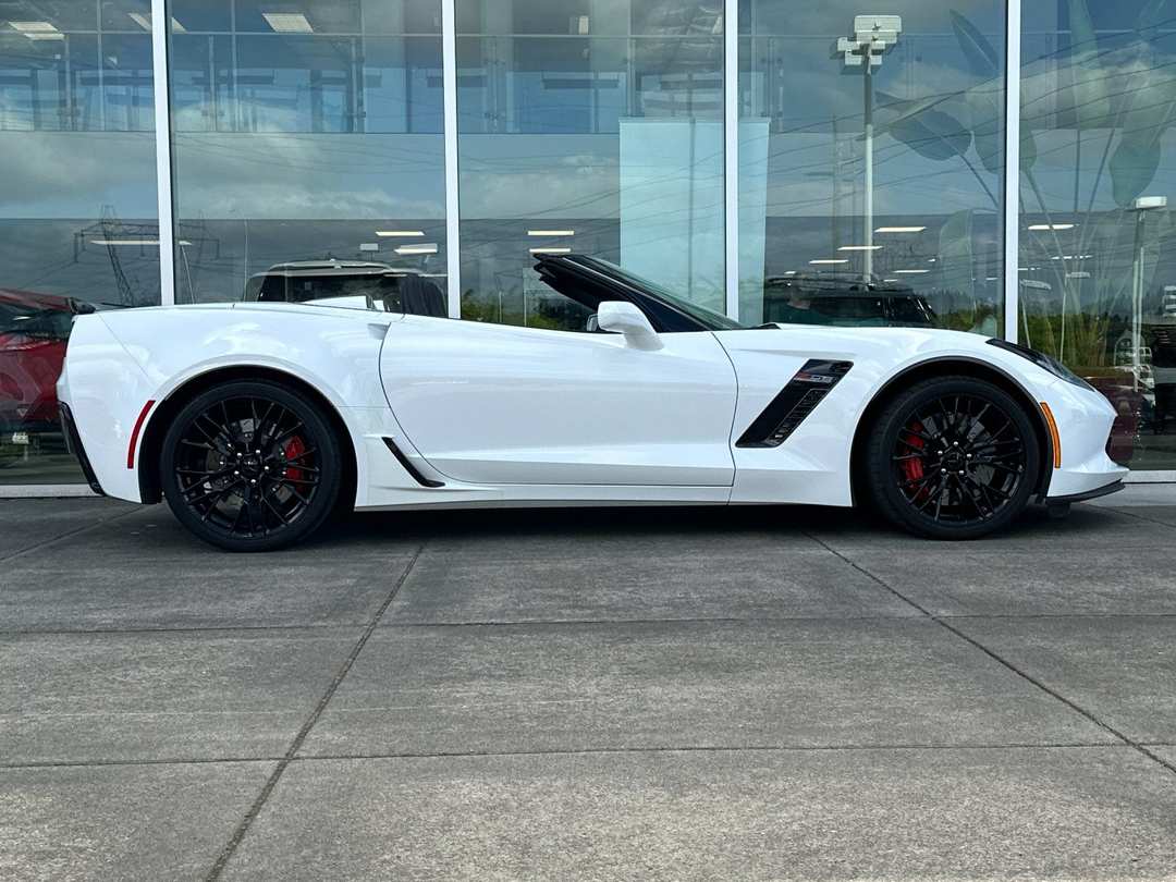 2016 Chevrolet Corvette Z06 - Image 3