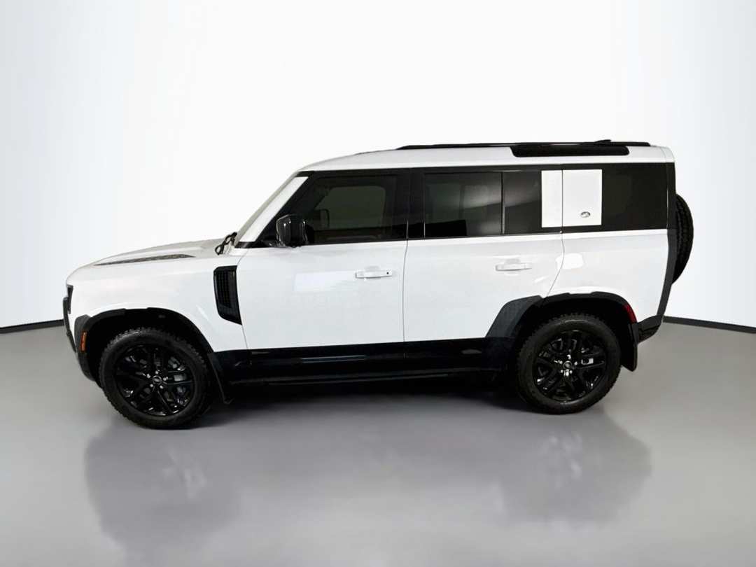 2021 Land Rover Defender 110 XDynamic HSE - Image 3