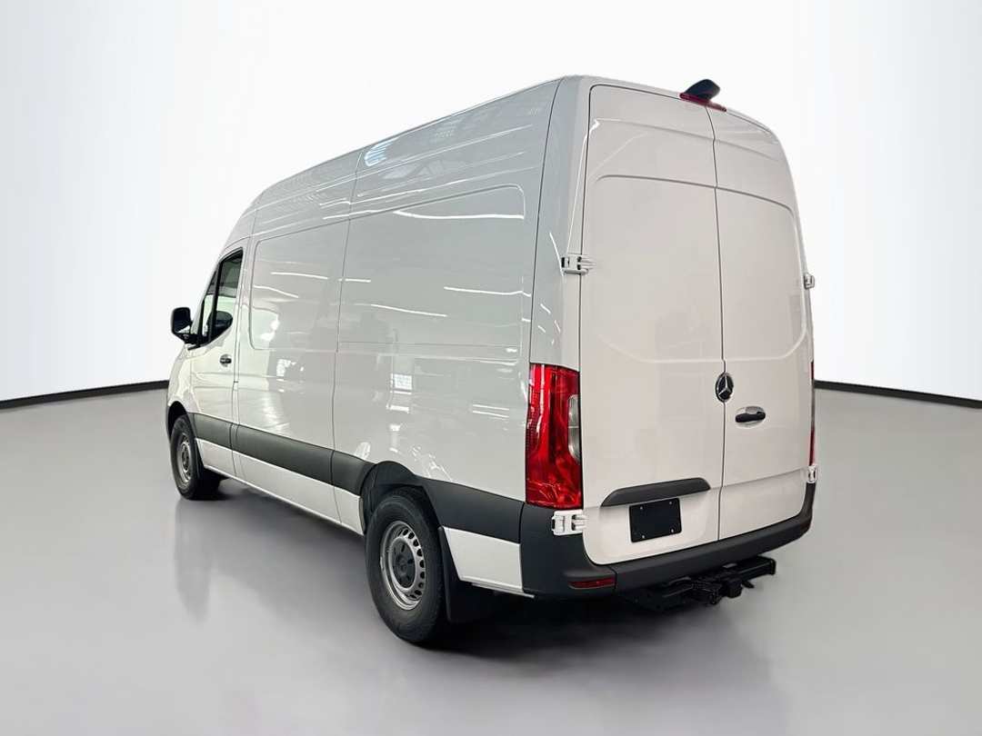 2026 Mercedes-Benz Sprinter 2500 - Image 5