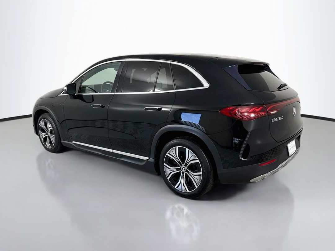 2023 Mercedes-Benz EQE 350 - Image 5