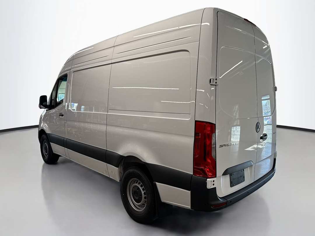 2026 Mercedes-Benz Sprinter 2500 - Image 5