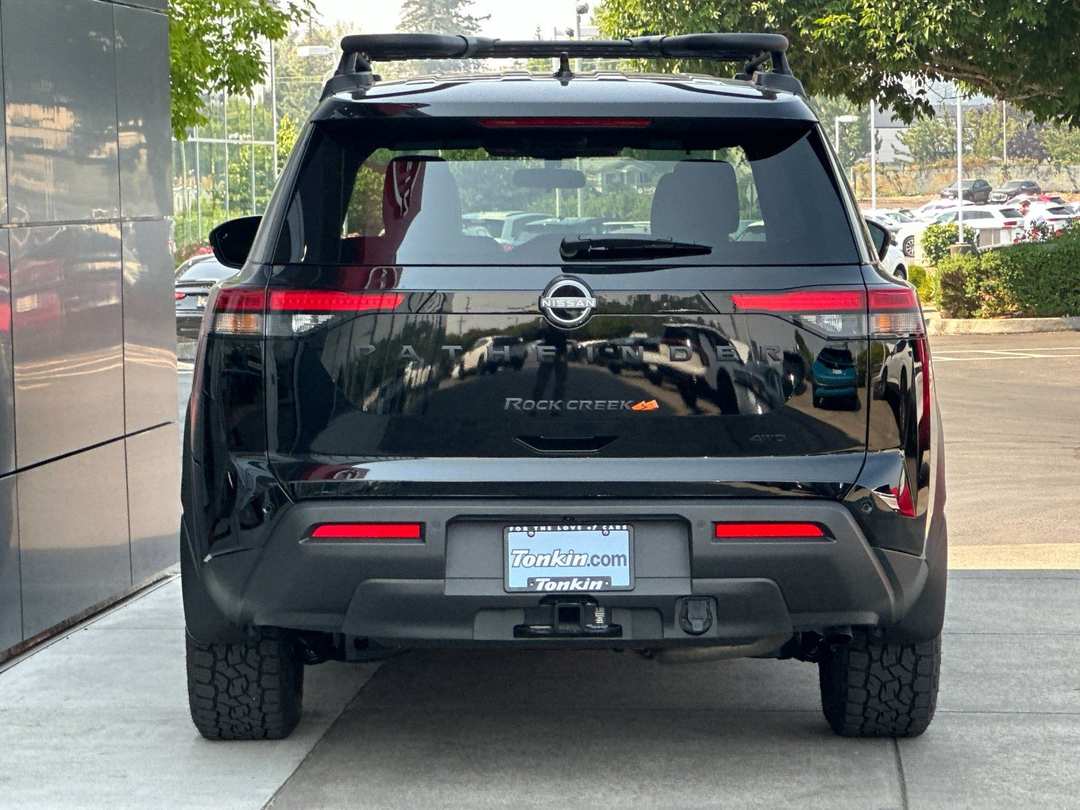 2025 Nissan Pathfinder Rock Creek - Image 4