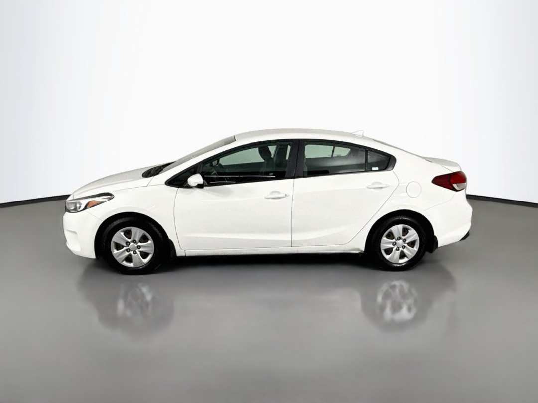 2017 Kia Forte LX - Image 2