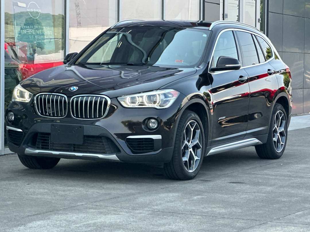 2018 BMW X1 xDrive28i - Image 7