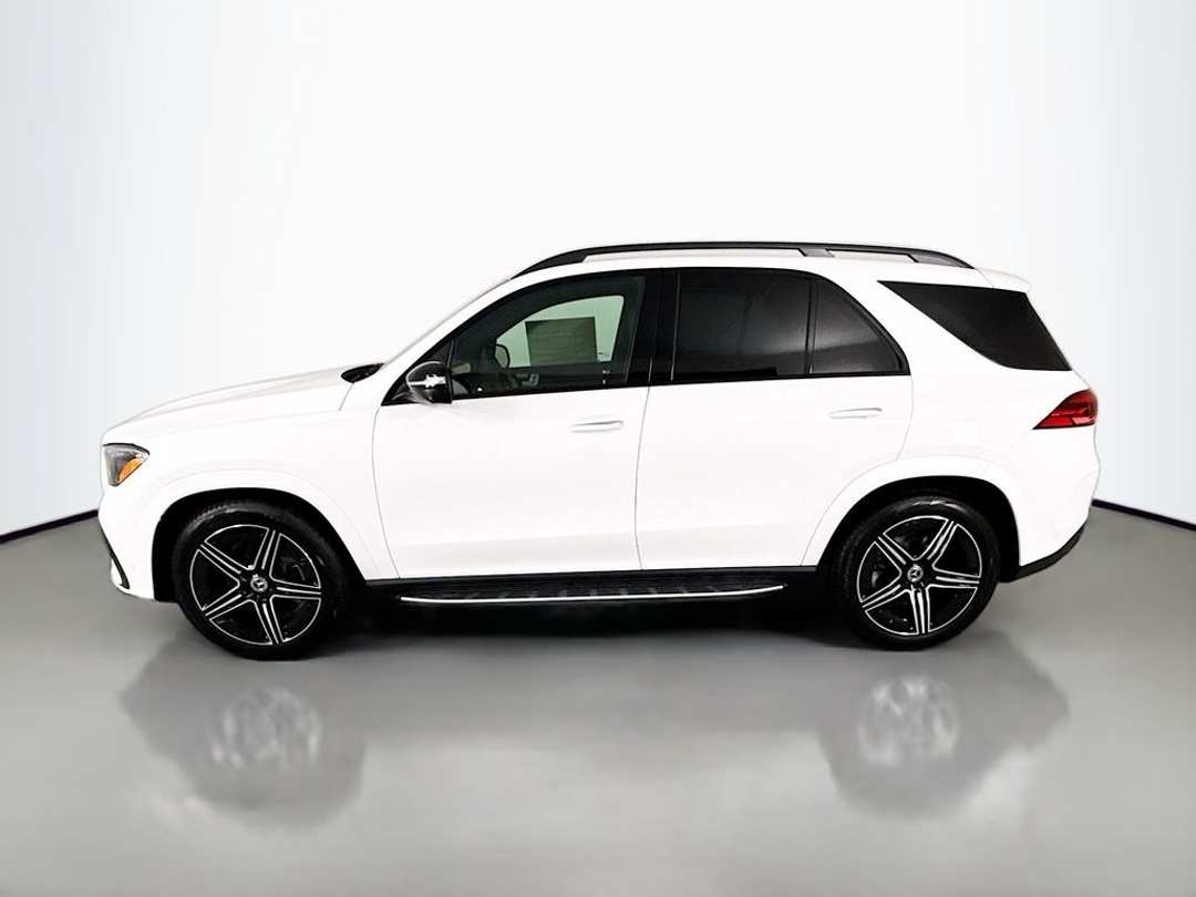 2026 Mercedes-Benz GLE 450 - Image 3
