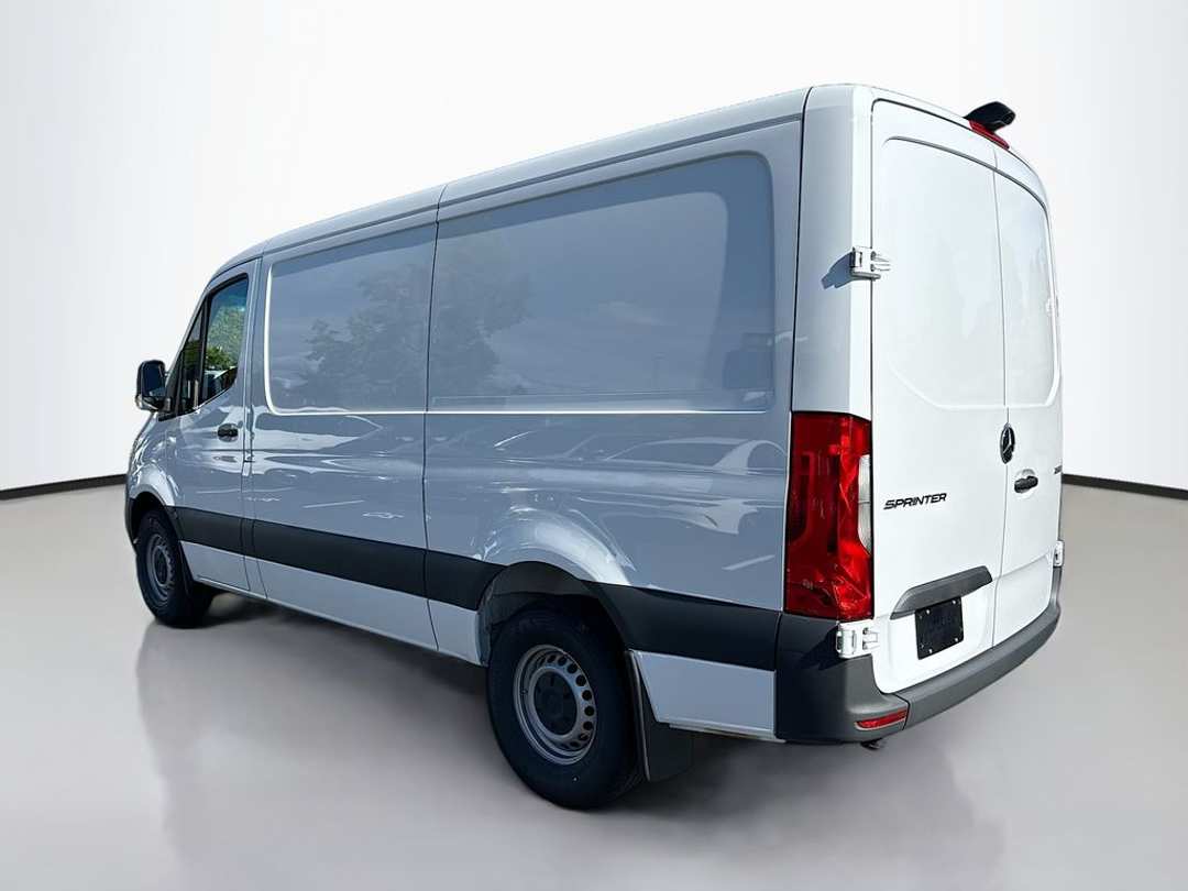2026 Mercedes-Benz Sprinter 2500 - Image 5