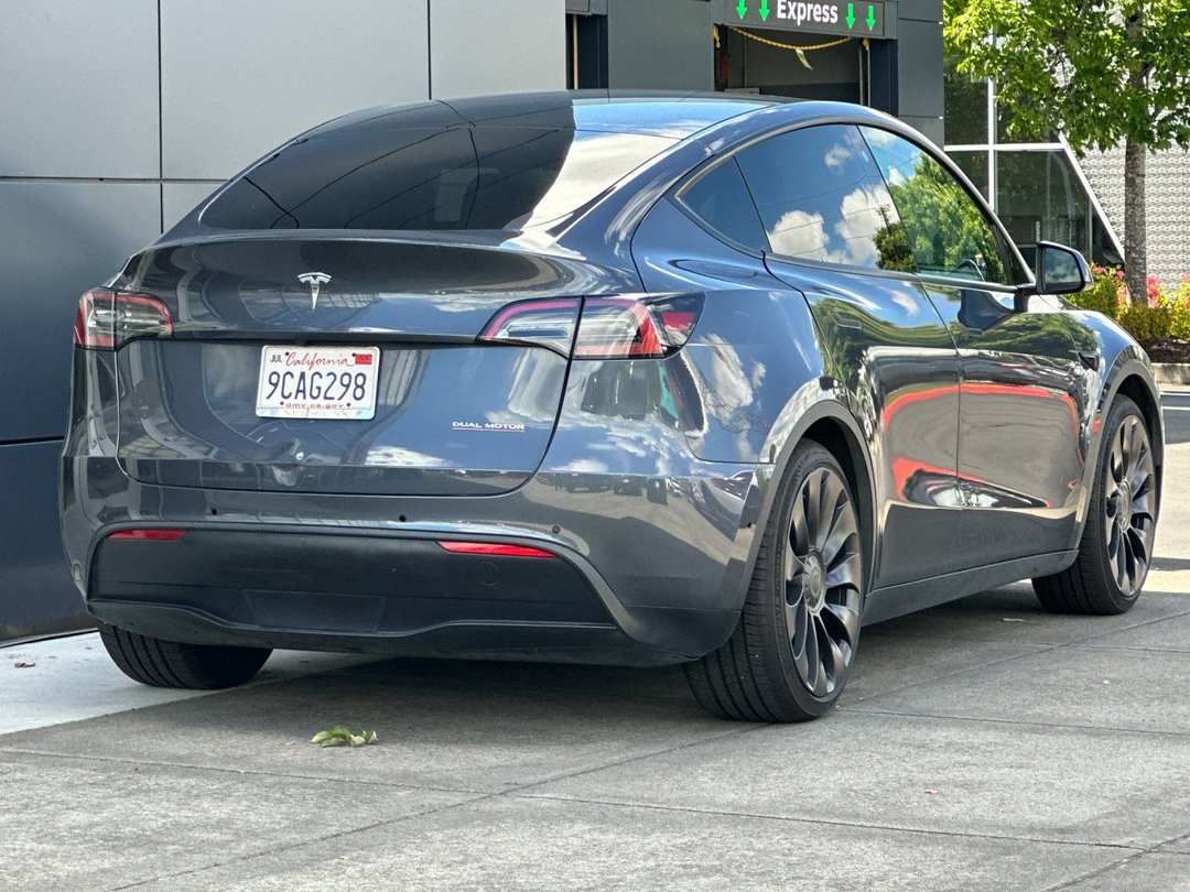 2022 Tesla Model Y Performance - Image 3