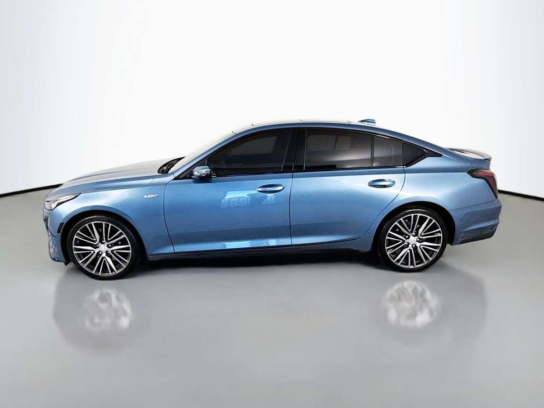 2023 Cadillac Ct5 VSeries - Image 3