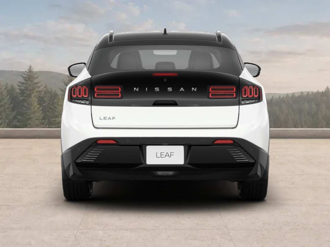 2026 Nissan LEAF PLATINUM+ - Image 6
