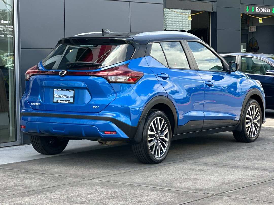 2021 Nissan Kicks SV - Image 3