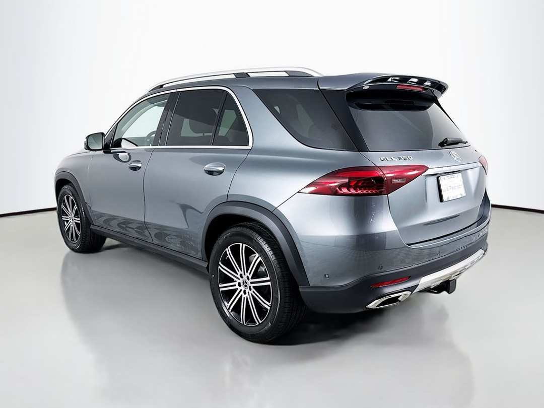 2026 Mercedes-Benz GLE 350 - Image 5