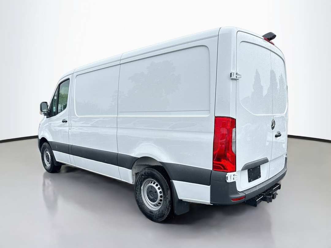 2026 Mercedes-Benz Sprinter 2500 Cargo WORKER 144" Wheelbase - Image 3