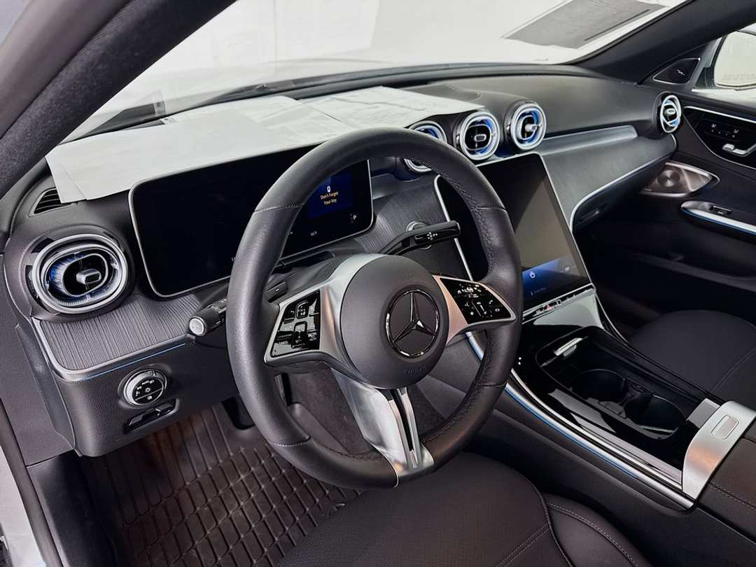 2025 Mercedes-Benz C-Class C 300 - Image 7